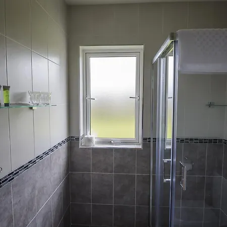 The Pipers Rest Pensionat 4*