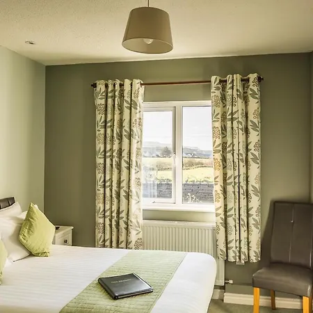 The Pipers Rest Pensionat 4*